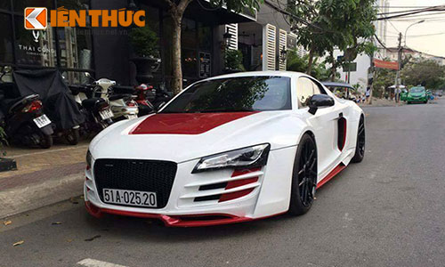 Siêu xe Audi R8 độ thân vỏ giá hơn 600 triệu tại Sài Gòn